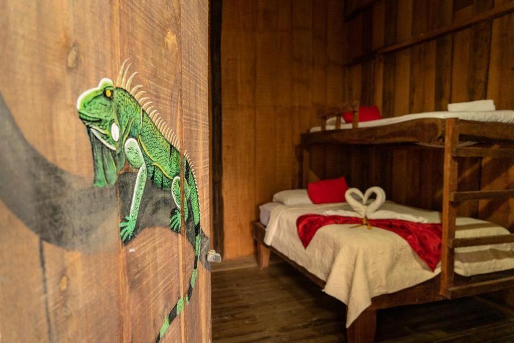 Hostel Rustico Marabi Tárcoles Екстериор снимка