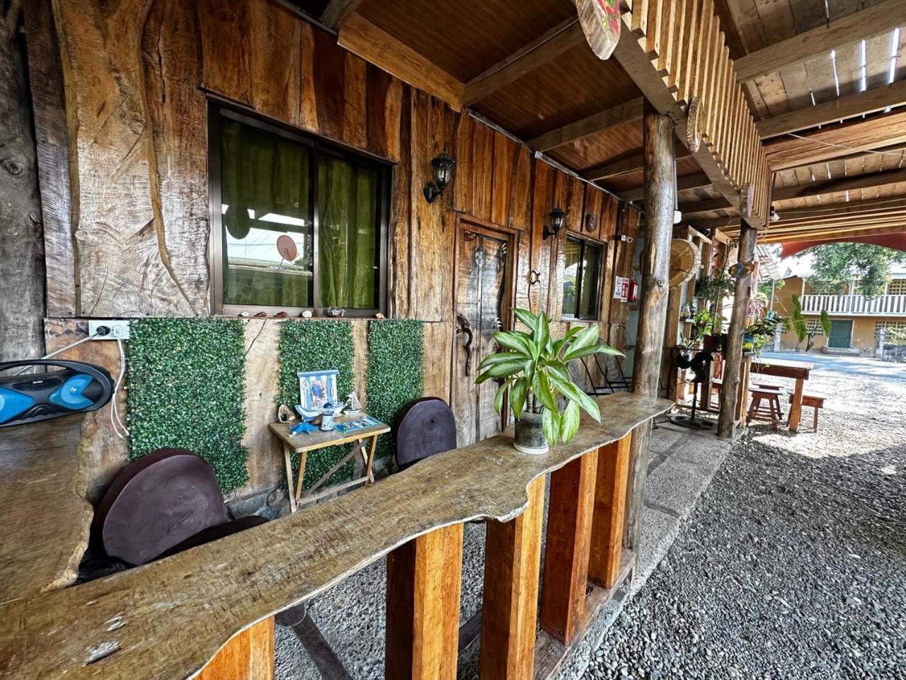 Hostel Rustico Marabi Tárcoles Екстериор снимка