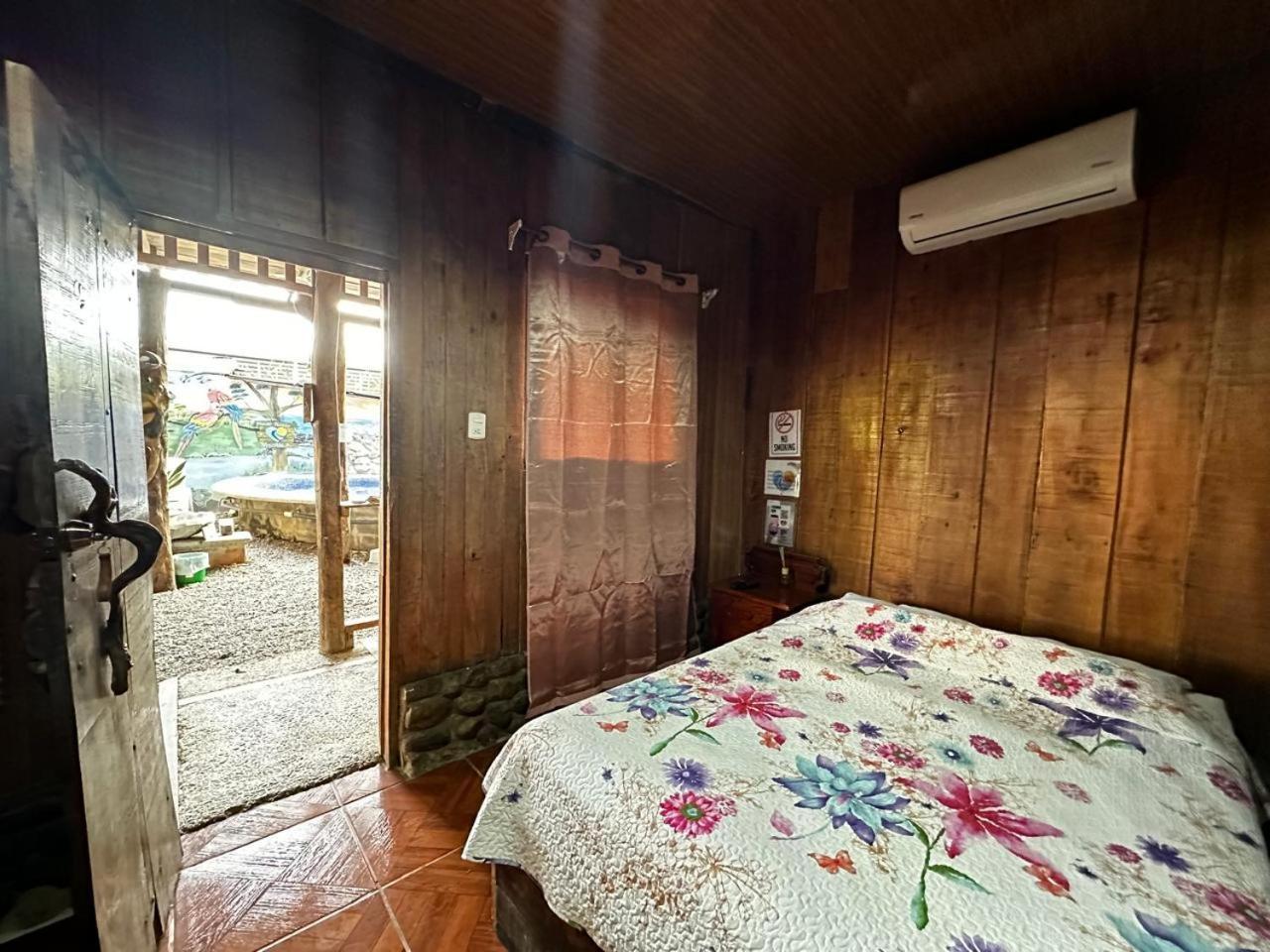 Hostel Rustico Marabi Tárcoles Екстериор снимка